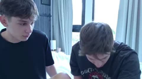 howardkottam online show from October 10, 7:40 am