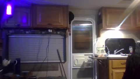 Snapshot of hoytme chatting on November 16, 2:28 am hoytme online show from November 16, 2:28 am