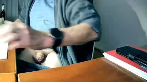 Snapshot of hpeter111 chatting on March 4, 7:54 pm Peter online show from March 4, 7:54 pm