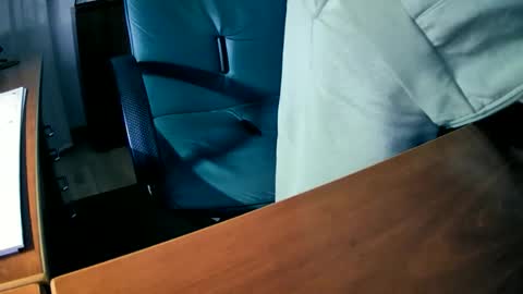 Snapshot of hpeter111 chatting on October 16, 7:26 pm Peter online show from October 16, 7:26 pm