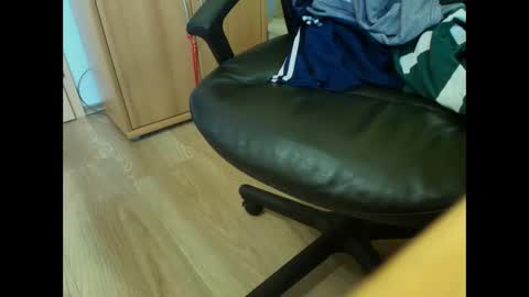 Snapshot of hsimpsons123 chatting on November 13, 11:42 am hsimpsons123 online show from November 13, 11:42 am