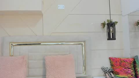 Snapshot of huddah_cam chatting on January 7, 11:16 am huddah online show from January 7, 11:16 am