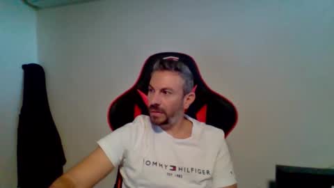 huge__cumshot online show from October 15, 7:41 am