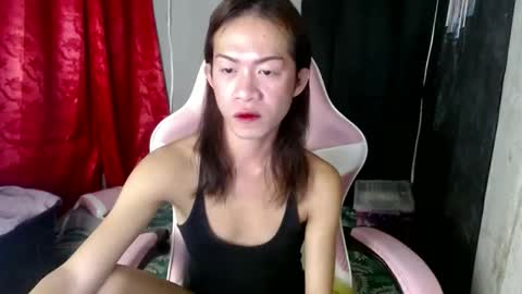 Snapshot of hugecockanna chatting on January 29, 5:13 pm hugecockanna online show from January 29, 5:13 pm