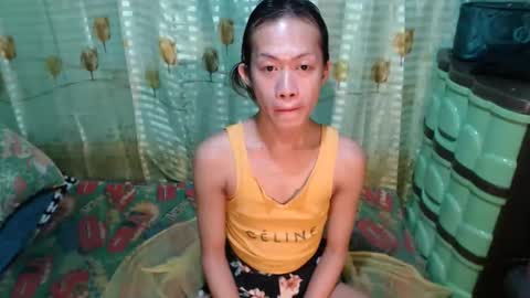 Snapshot of hugecockanna chatting on December 2, 6:58 pm hugecockanna online show from December 2, 6:58 pm