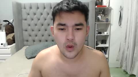 AJ online show from December 15, 6:56 pm