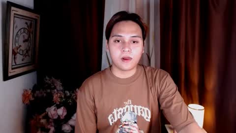 Snapshot of hugedickjp chatting on February 20, 8:39 am hugedickjp online show from February 20, 8:39 am