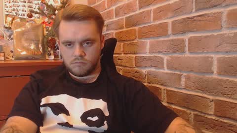 Hugo online show from January 12, 6:16 pm