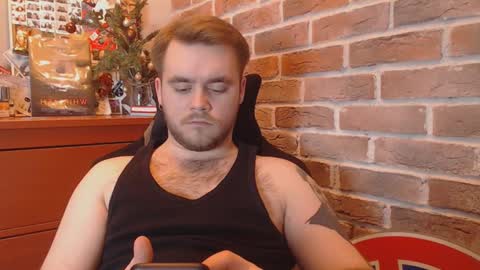 Hugo online show from January 13, 6:38 pm