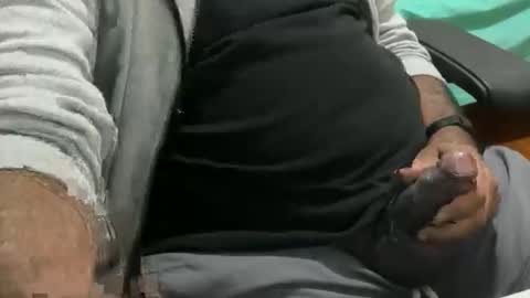 HunkyLover online show from April 11, 1:59 pm