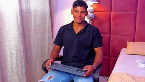 Hugo Cano online show from October 11, 9:46 pm