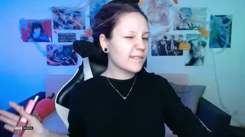 Snapshot of hugomin chatting on November 19, 8:58 am HugoMin online show from November 19, 8:58 am