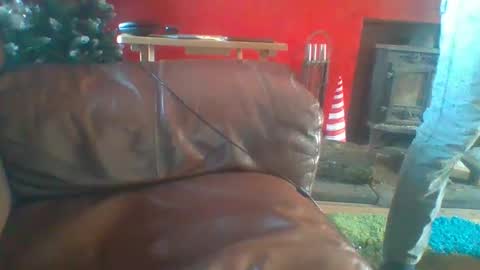 Snapshot of hung69foryou chatting on December 19, 1:51 pm hung69foryou online show from December 19, 1:51 pm