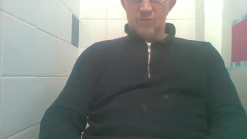 Snapshot of hung69foryou chatting on January 26, 3:25 pm hung69foryou online show from January 26, 3:25 pm