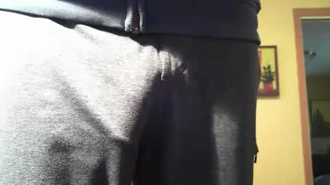 Big uncut cock dripping online show from January 4, 9:52 pm