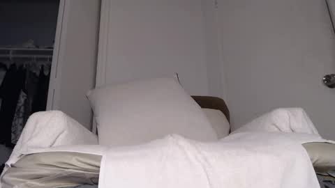 Snapshot of hungbeast410 chatting on January 7, 3:03 pm Mase online show from January 7, 3:03 pm