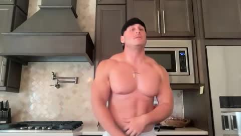 Snapshot of hungkingg22 chatting on September 20, 8:10 pm hungkingg22 online show from September 20, 8:10 pm