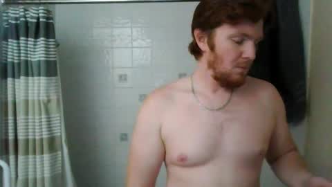 hungnred5 online show from January 11, 9:20 pm