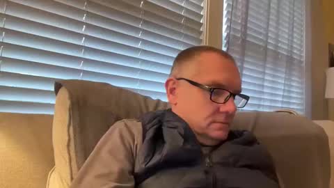 AARON online show from November 20, 1:22 pm