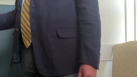 AARON online show from January 6, 3:49 pm