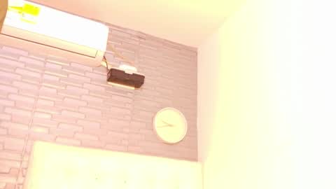 sasha online show from January 14, 2:23 pm