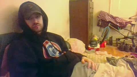 Snapshot of hungsubbb chatting on November 15, 2:31 am Boi online show from November 15, 2:31 am