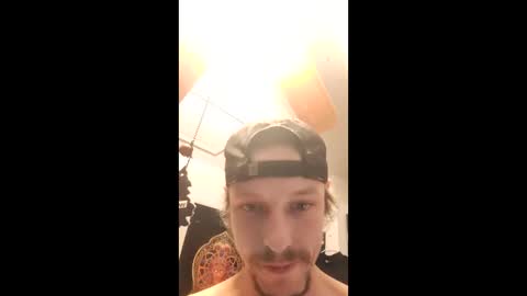 Snapshot of hungtxcock92 chatting on January 21, 8:52 am hungtxcock92 online show from January 21, 8:52 am