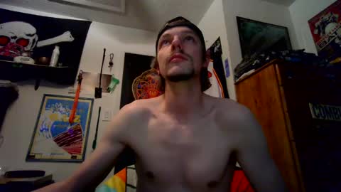 Snapshot of hungtxcock92 chatting on March 8, 9:17 am hungtxcock92 online show from March 8, 9:17 am