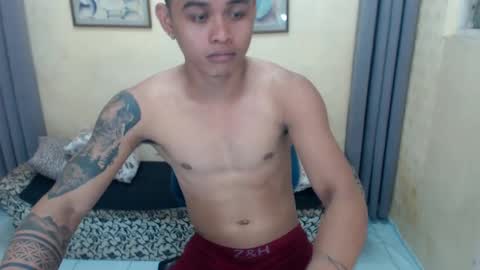 Snapshot of hunkdanny chatting on January 22, 11:12 am Danny online show from January 22, 11:12 am