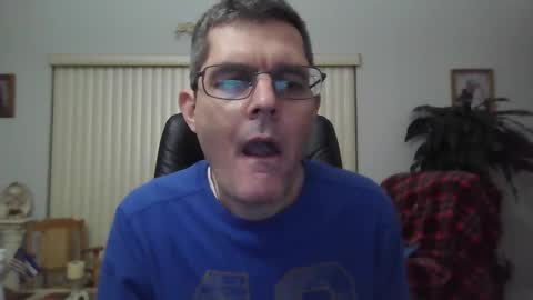 Snapshot of hunkmasclefad458 chatting on January 12, 5:56 am hunkmasclefad458 online show from January 12, 5:56 am