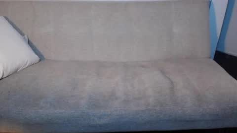 Snapshot of hunkyneighbor chatting on February 15, 2:15 am leo online show from February 15, 2:15 am