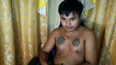 hunkyzeus online show from January 8, 4:53 pm