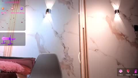 Hurren online show from February 20, 5:51 pm