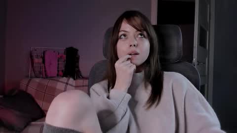 Miley. PVT open i have extra prices on nude show  online show from November 29, 11:30 pm