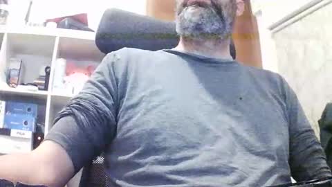 Hyperpau online show from April 5, 5:15 am