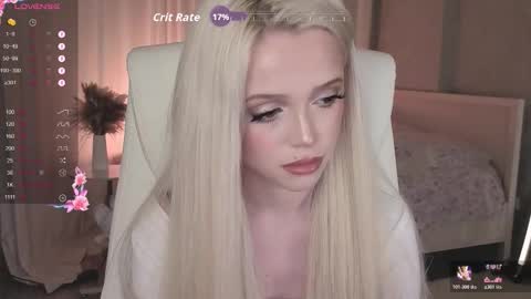 Snapshot of i__am_joss chatting on October 23, 10:52 pm Joselle online show from October 23, 10:52 pm