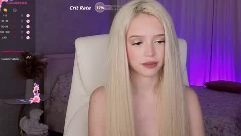 Snapshot of i__am_joss chatting on November 18, 8:46 pm Joselle online show from November 18, 8:46 pm