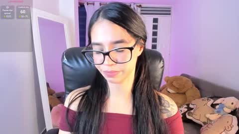 Snapshot of i_babbyyy chatting on February 11, 4:44 am Helloouu im Abigail call me Abi MY NEW SHEDULE IS 1030PM online show from February 11, 4:44 am