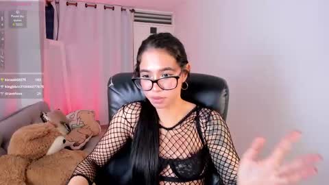 Snapshot of i_babbyyy chatting on February 25, 10:58 am Helloouu im Abigail call me Abi MY NEW SHEDULE IS 1030PM online show from February 25, 10:58 am