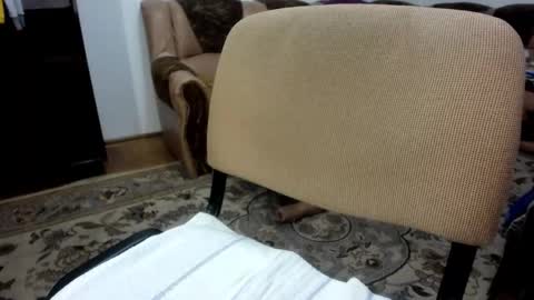 Snapshot of i_like_older_men chatting on November 8, 6:02 am i_like_older_men online show from November 8, 6:02 am