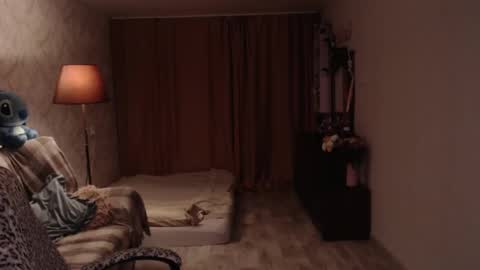 elisabeth online show from December 12, 11:40 am