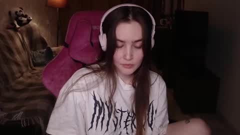 elisabeth online show from January 2, 5:18 pm