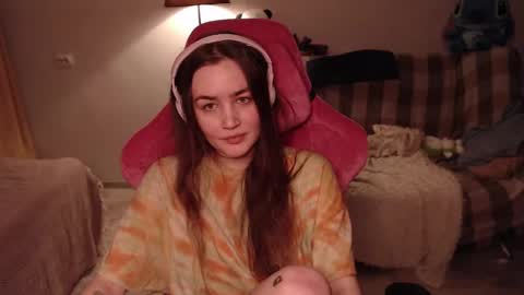 elisabeth online show from February 12, 3:38 pm