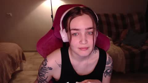 elisabeth online show from March 7, 6:00 pm