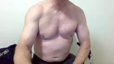 Snapshot of i_was_a_shy_dad chatting on October 15, 1:22 pm i_was_a_shy_dad online show from October 15, 1:22 pm