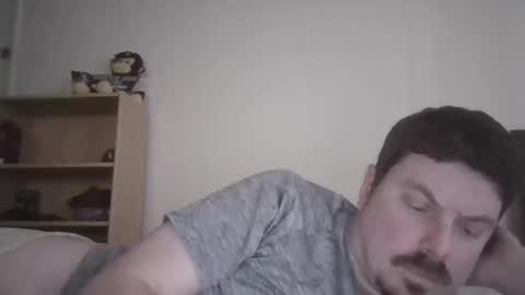iaguy0587 online show from May 26, 7:54 pm