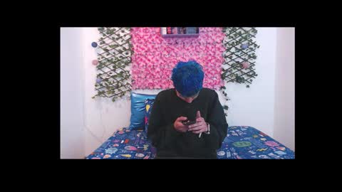 Snapshot of iam_lukas__ chatting on September 19, 4:36 am iam_lukas__ online show from September 19, 4:36 am