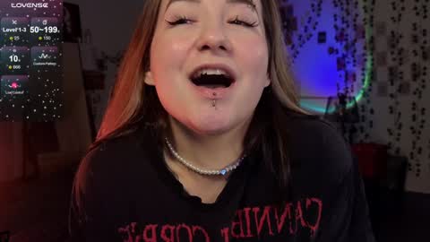 Snapshot of iam_meg chatting on January 31, 6:57 am Meg online show from January 31, 6:57 am