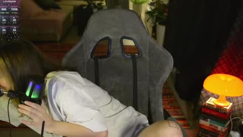 Snapshot of iam_meg chatting on February 25, 10:07 pm Meg online show from February 25, 10:07 pm