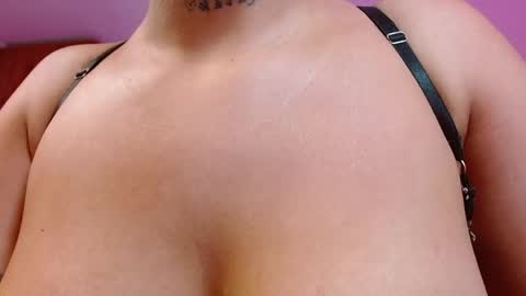 Salo  online show from April 15, 11:28 am